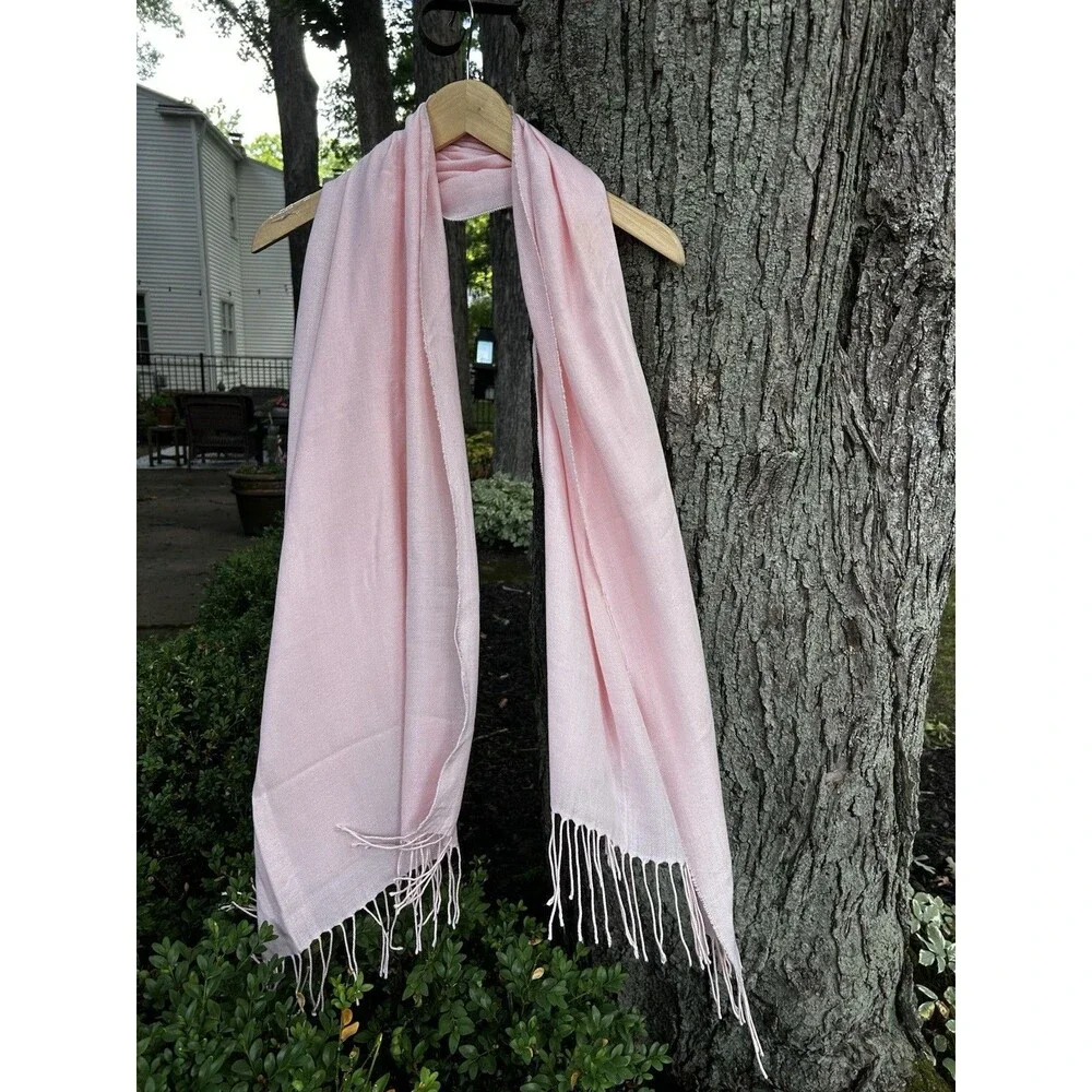 Cashmere Finished Scarf Wrap Pink Fringe Made in Italy Knit Classic Statement